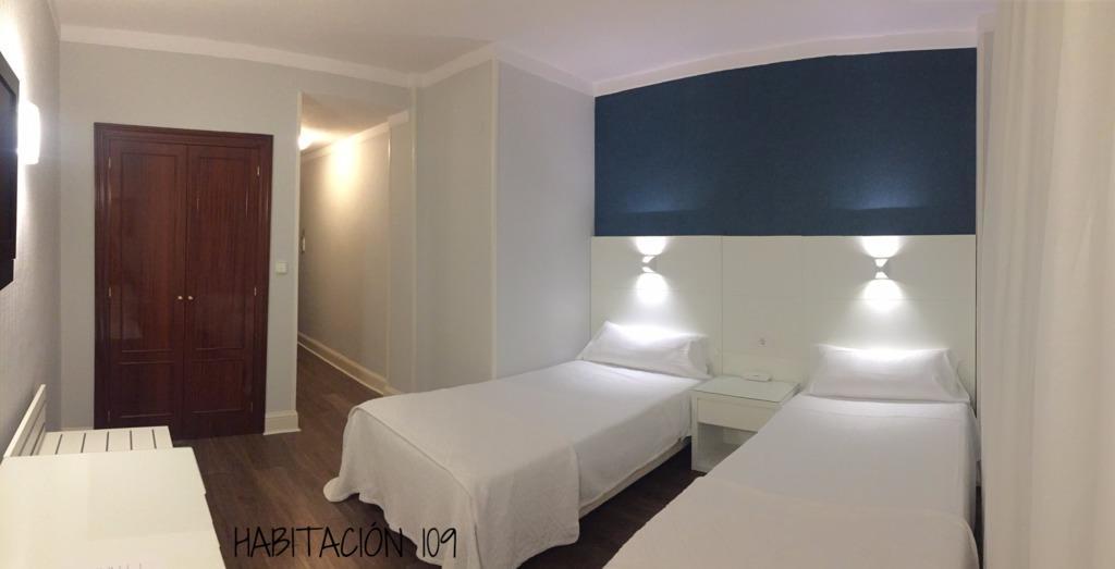 Hostal Vista Alegre Castro Urdiales Luaran gambar